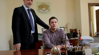 Тотю Младенов: Има 500 проблемни предприятия