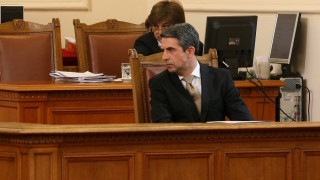 Плевнелиев не иска ченгета в СЕМ 