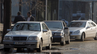 Депутатите се качват в нови коли за 1,6 млн. лева