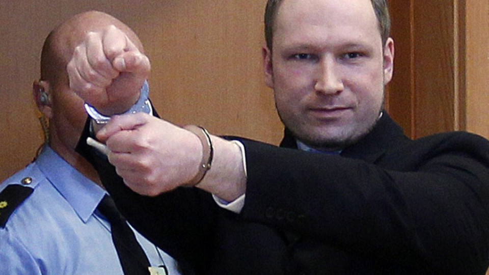 Серийният убиец Брайвик не е луд | StandartNews.com