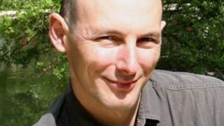 Протеже на ДСБ и НСС шантажира родния елит