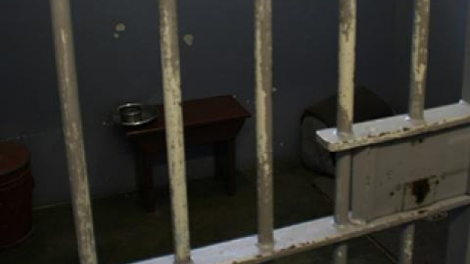 Изнасилвачът таксиджия ще лежи поне 4 г.  | StandartNews.com