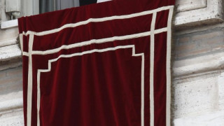 Папа Бенедикт XVI навършва 85 години, няма да черпи