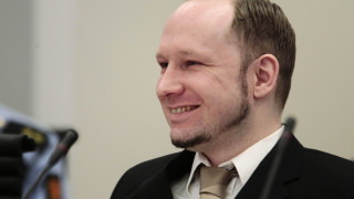Спряха делото срещу Брайвик, съдия поиска екзекуция