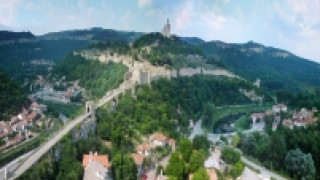 Търсят царски корони в Търново