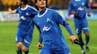 "Левски" остана на 4 т. от "Черноморец" след 2:2 на "Герена"