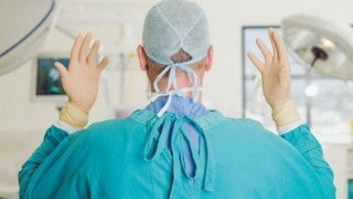 Жена роди вкъщи, не дава имунизиране на бебето