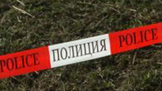 Изхвърлиха бебе на сметището