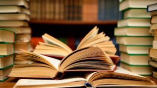 "Рефан" дари 1000 книги на сираци
