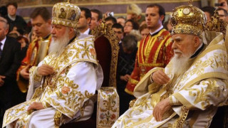 Кирил и Максим отслужиха литургия в "Св. Александър Невски" 
