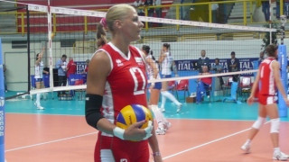 Турция ни прегази 3:0 на волейбол 