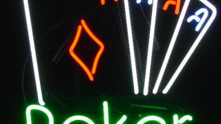 Чужди сайтове лъжат българи