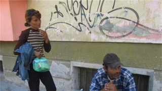 Майката, дала синовете си на педофила: Децата ми не стават