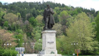 Посланикът на Македония е бил привикан във външно