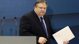 ПАСОК поиска четворна коалиция