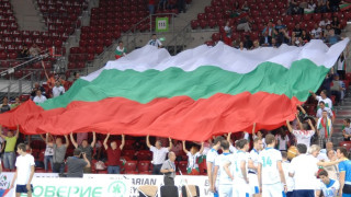 Шефът на волейбола: Бог не помага