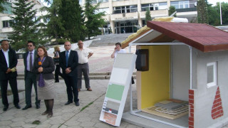 Санирането на панелките тръгва през юли