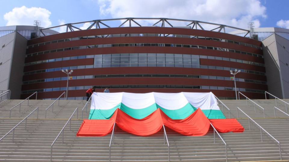 Пускат автобус между метрото и "Арена Армеец" | StandartNews.com