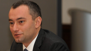 Посланикът ни в Йемен се прибира до дни
