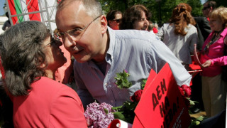 Станишев не изключва предсрочни избори
