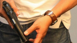 Спипали арменската банда с пистолет, снимка и адрес