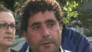 Гладуващите металурзи спират да пият вода