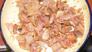 Свински уши менте разбуниха Китай