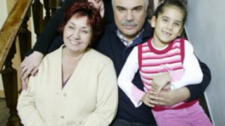Звездите от "Листопад" въртят любов и интриги