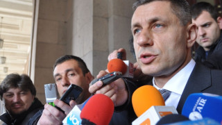 Радо Стойчев каза "да", поема волейболистите
