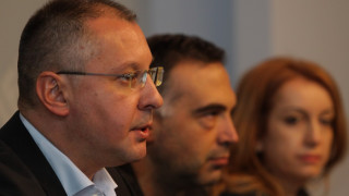 Другари бистрят в кръчми соцлидера