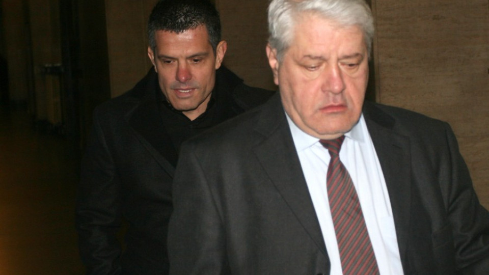 Брендо остава в ареста, за да не бяга | StandartNews.com