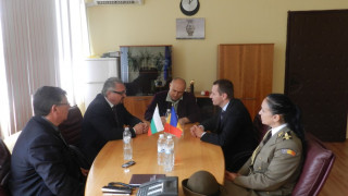 Дипломат влезе в сагата с видинското мляко