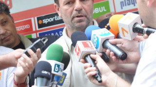 Стойчо Младенов: "Челси"? Играем за победа