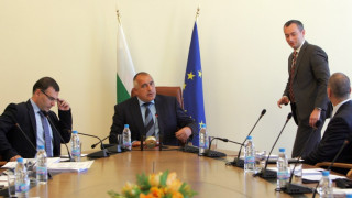 Решено: Местят туризма в Пловдив, рибарството в Бургас