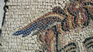 Спряха римски мозайки за износ