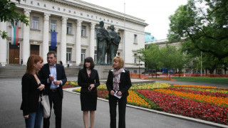 Фандъкова обожава учениците си 