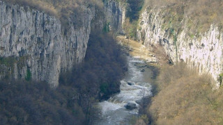 Софиянец се спъна и се удави в река Дряновска 