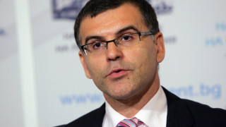 Дянков: Глезена Гърция плаче за още бонбони