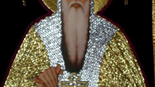 Молитви и мощи срещу трусовете