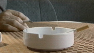 Нарушители отнесоха първите глоби за цигари