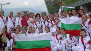 Валя Балканска огласи "Арена Армеец"