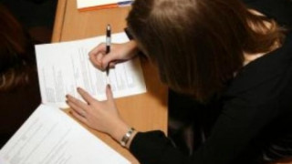 Четвъртокласници биха батковците на миниматурите