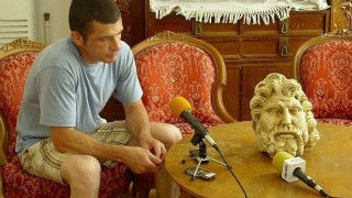 Дарение от НАП се оказа фалшификат