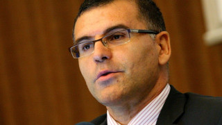 Взимаме заем от 950 милиона евро