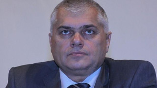Складовете били претоварени с боеприпаси