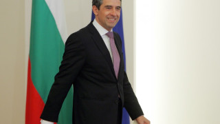 Плевнелиев раздаде първите ордени