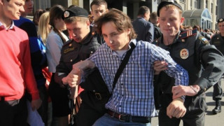 Масови обиски в домовете на лидерите на руската опозиция