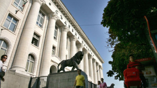 Евродокладът: Браво за Брендо, срам за Галеви