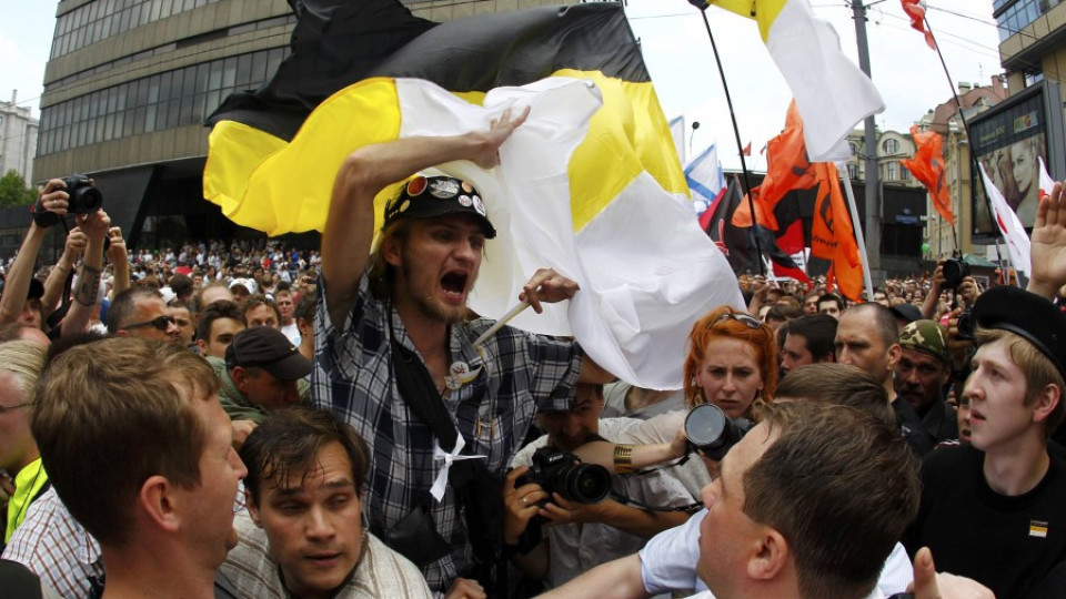 100 000 маршируват срещу Путин в Москва | StandartNews.com