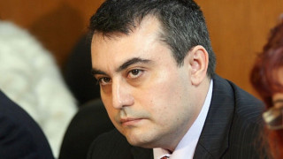 Запорират имотите на Донев и Павлов